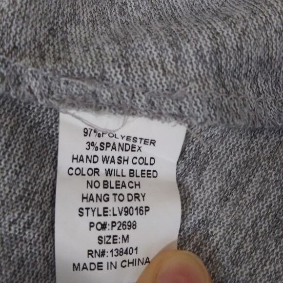 Mia & Tess Lace Hem Layered Look Tunic Top Pullover Blouse Shirt Size Medium - Picture 9 of 11